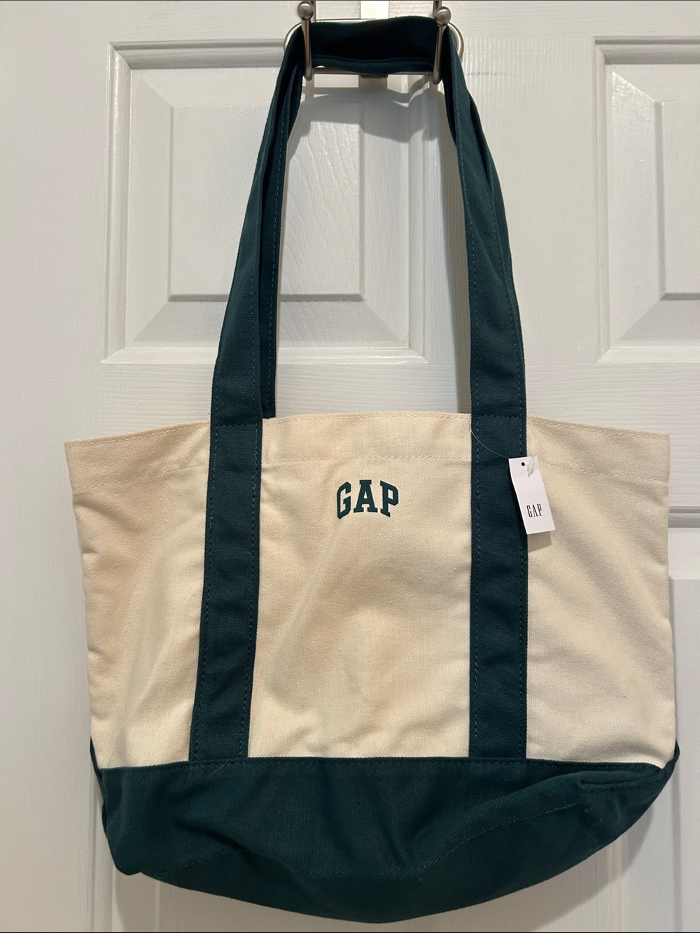 Gap canvas bag green handles NWT